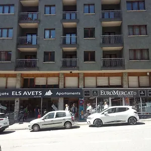 https://apartaments-els-avets.andorra-la-vella-hotels.net