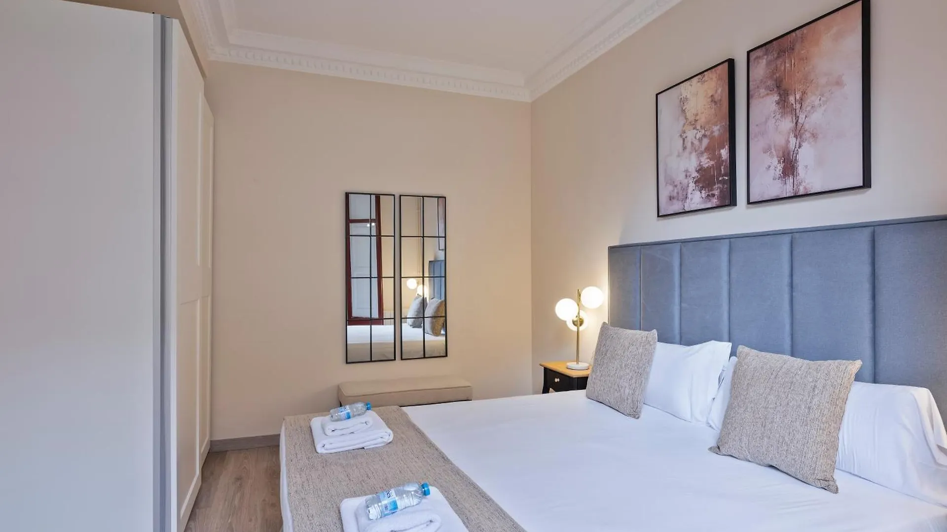 Alcam Entenza Barcelone Appartement